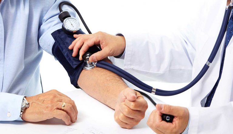 blood-pressure-checks-tuckton-pharmacy